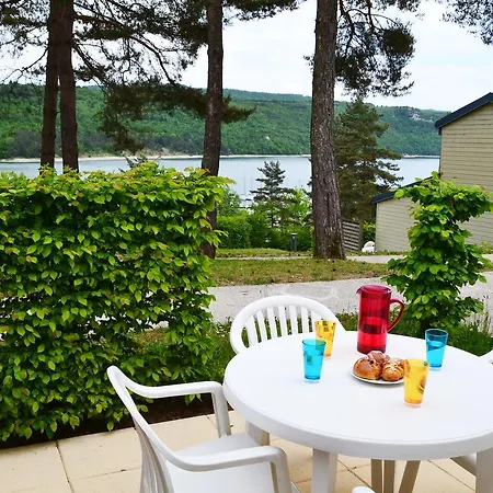 Vvf Jura De Vouglans Parque de vacaciones 3*